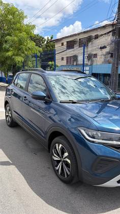 VOLKSWAGEN T-CROSS 1.0 200 TSI TOTAL FLEX AUTOMÁTICO VOLKSWAGEN T-CROSS 1.0 200 TSI TOTAL FLEX AUTOMÁTICO